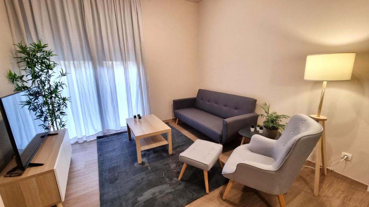 Residencia Universitaria Resa Damia Bonet Valencia Exterior photo