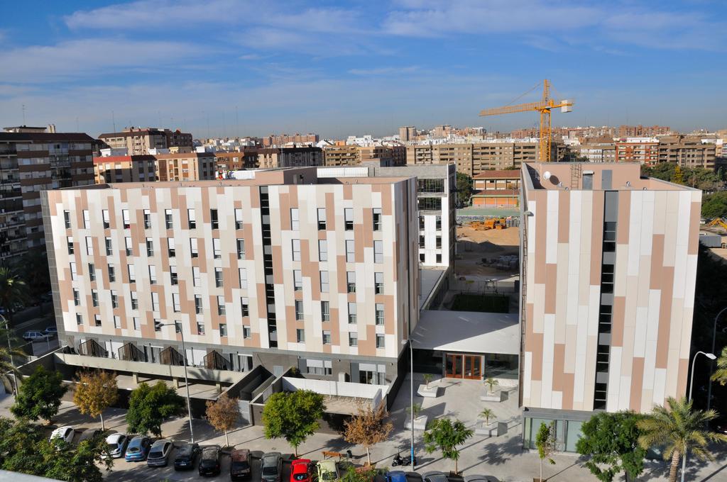 Residencia Universitaria Resa Damia Bonet Valencia Exterior photo